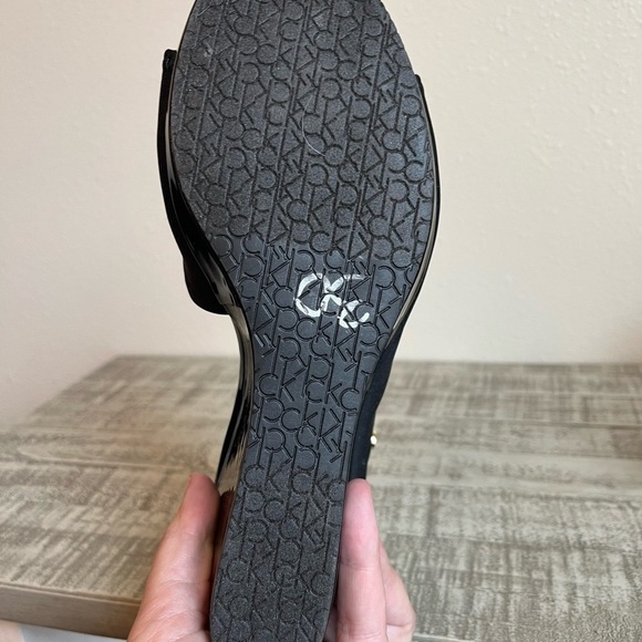 Calvin Klein Beanka Wedge - Picture 7 of 8